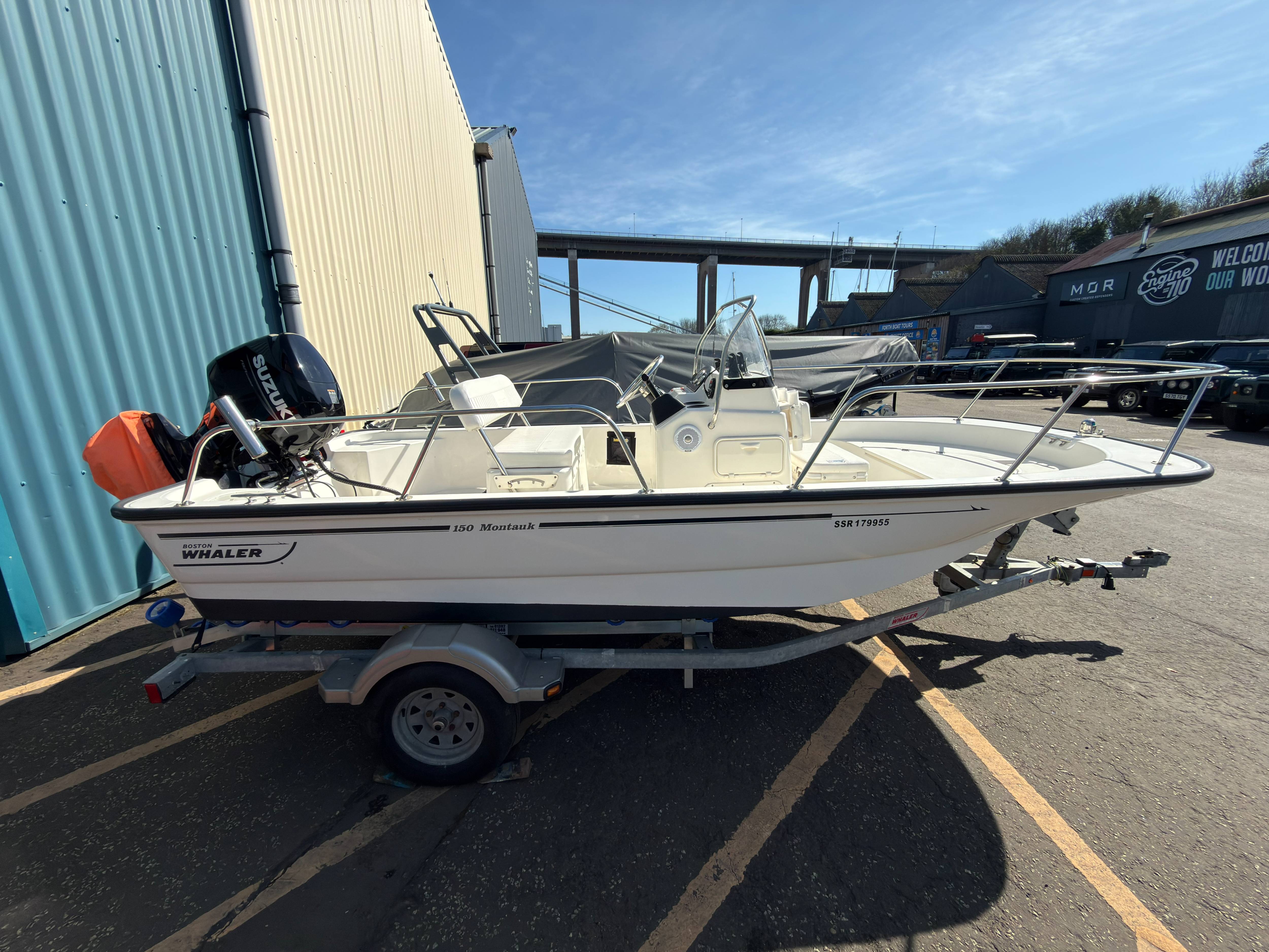 2014 Boston Whaler 150 Montauk