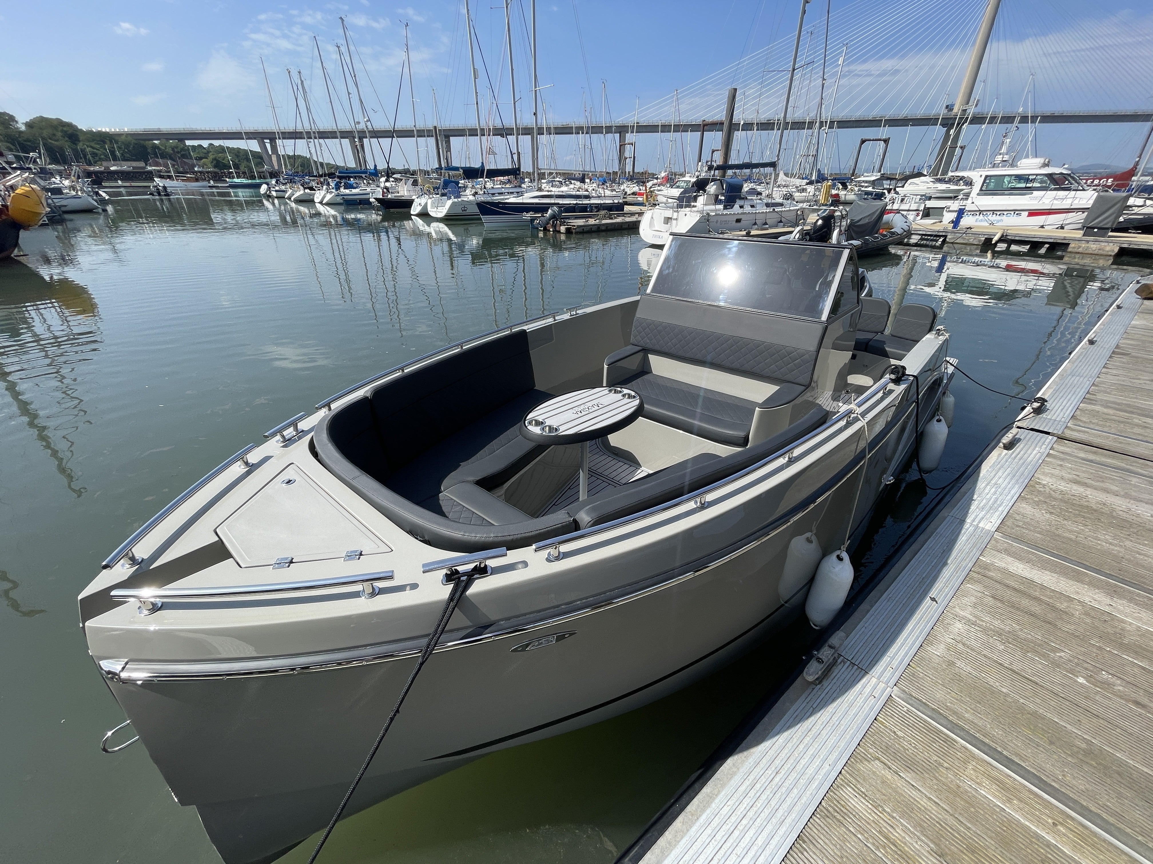 2025 Maxima 700 Sport Package