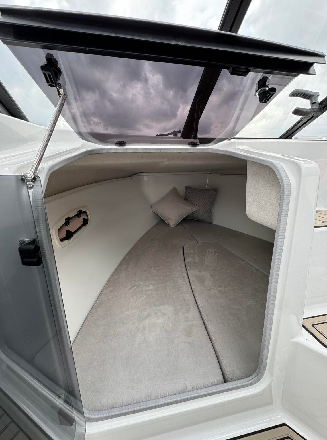 Yamarin 60DC Package