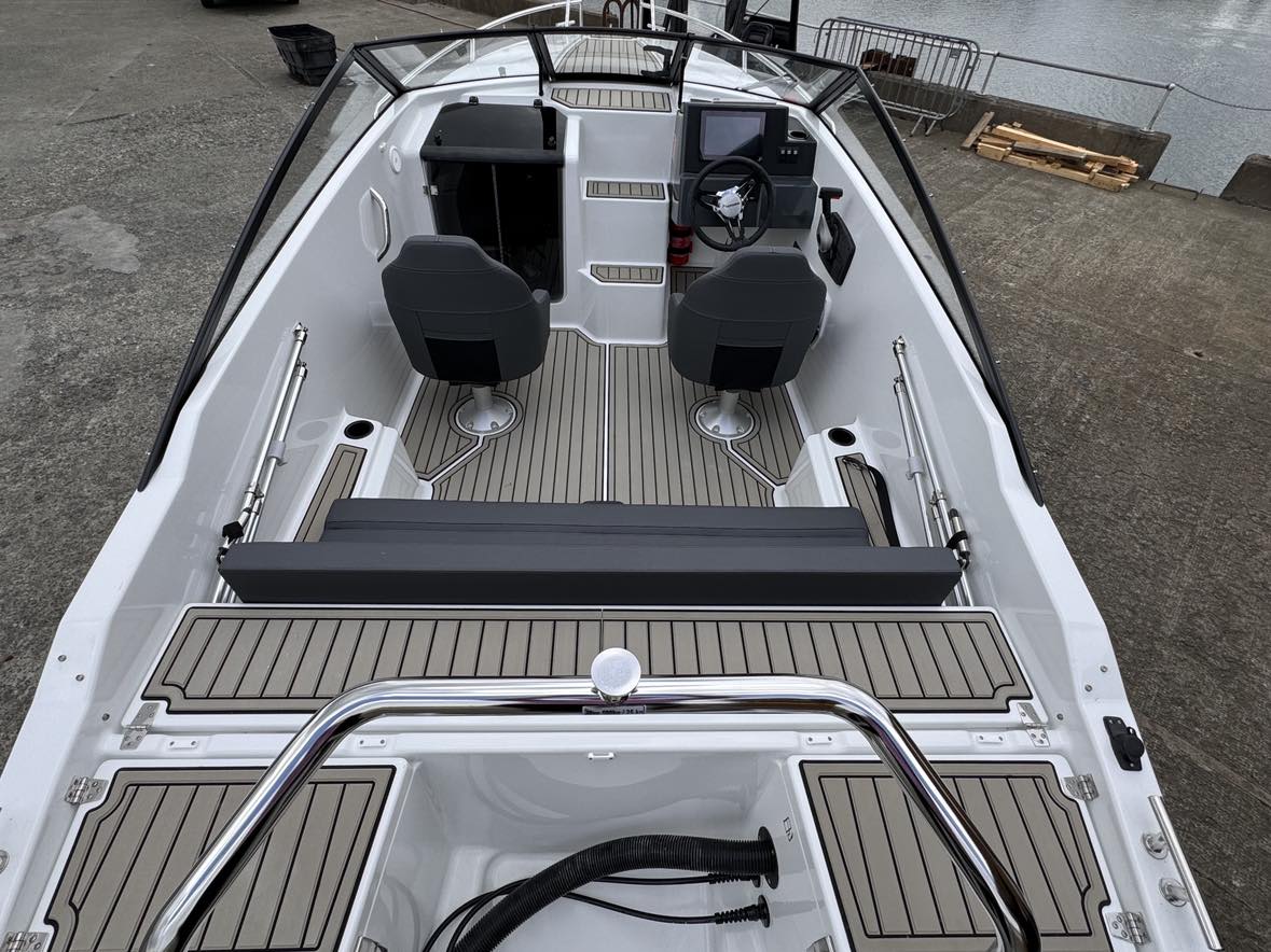 Yamarin 60DC Package