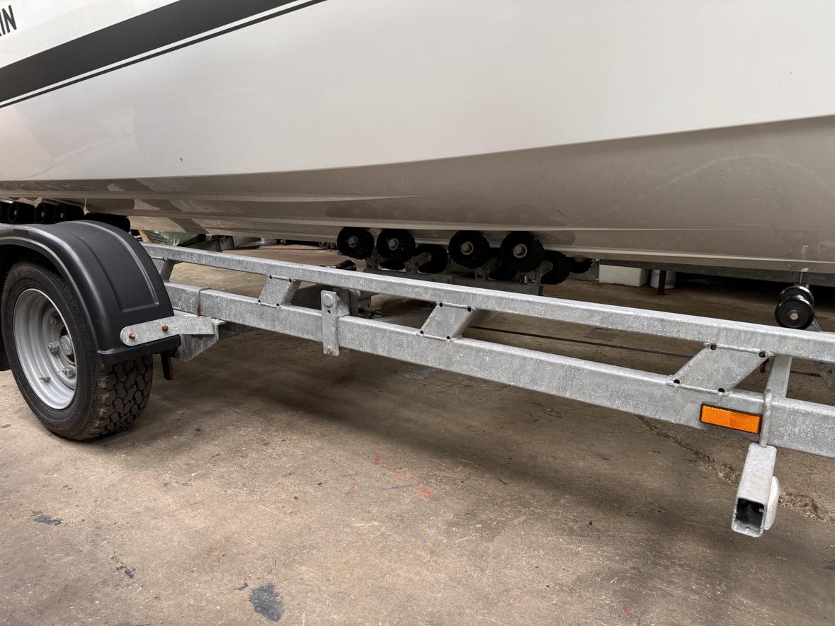 Yamarin 60DC Package