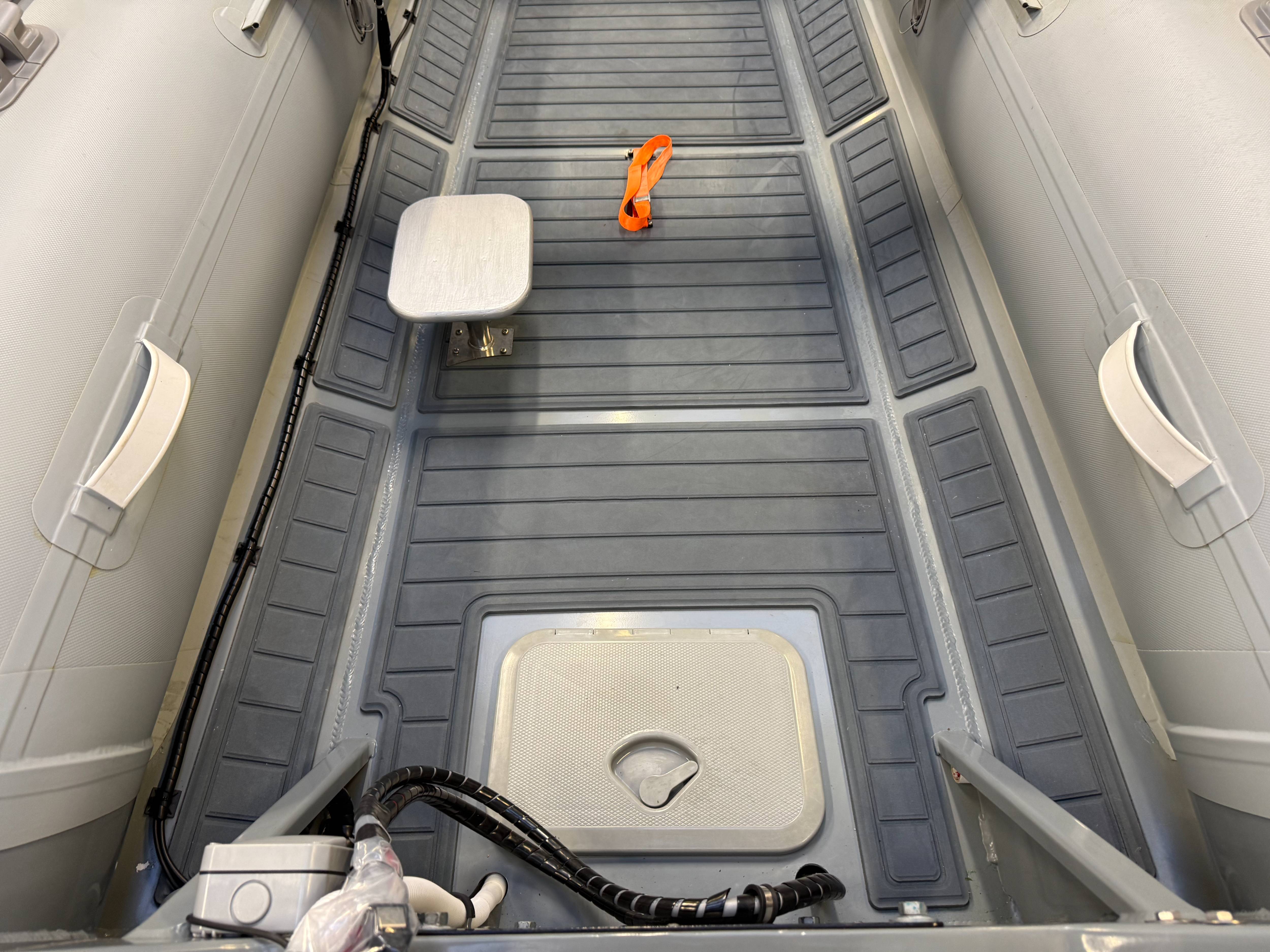 2020 3DTender STEALTH 420 RIB