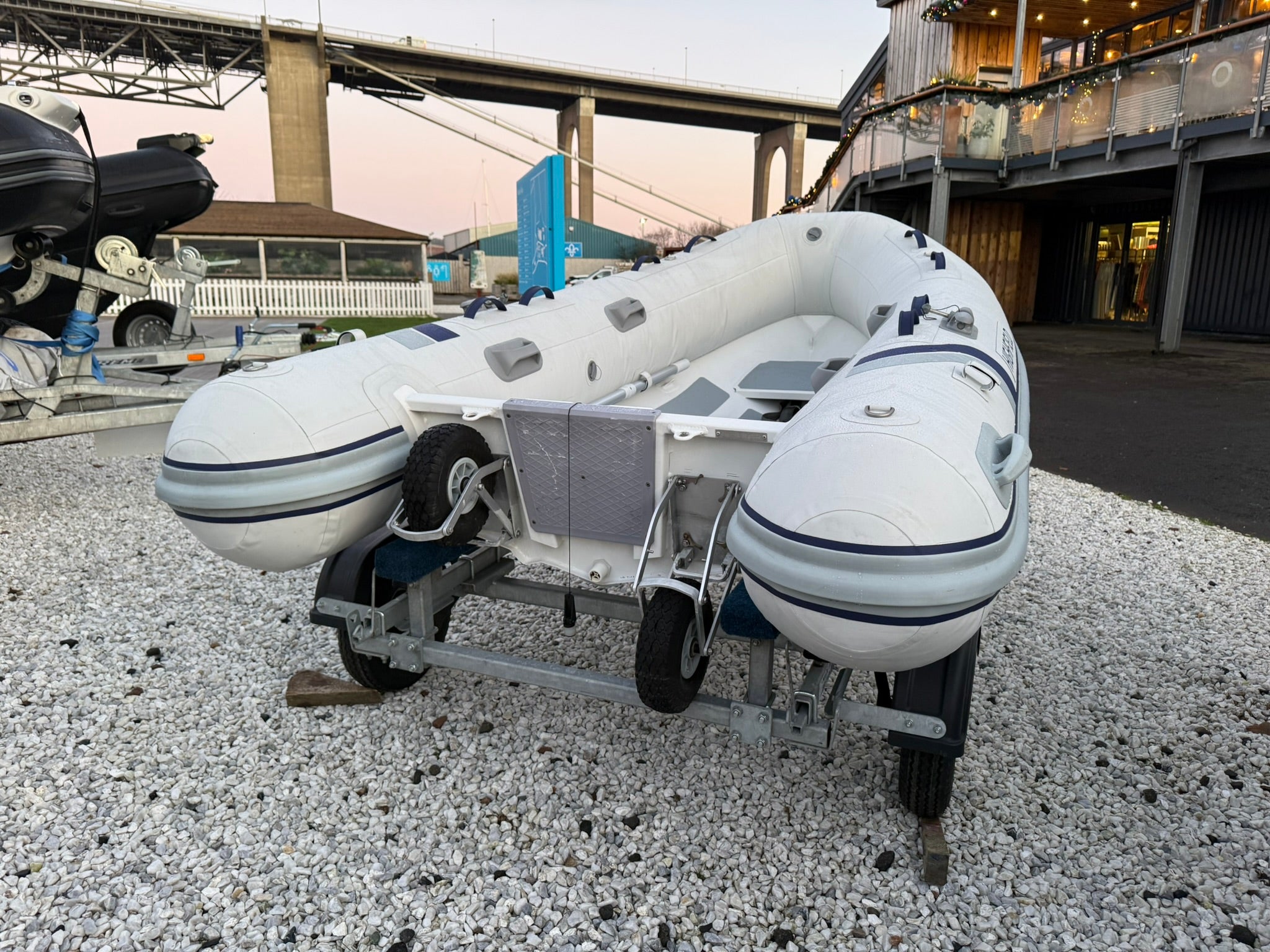 Highfield Ultralite 310 Tender