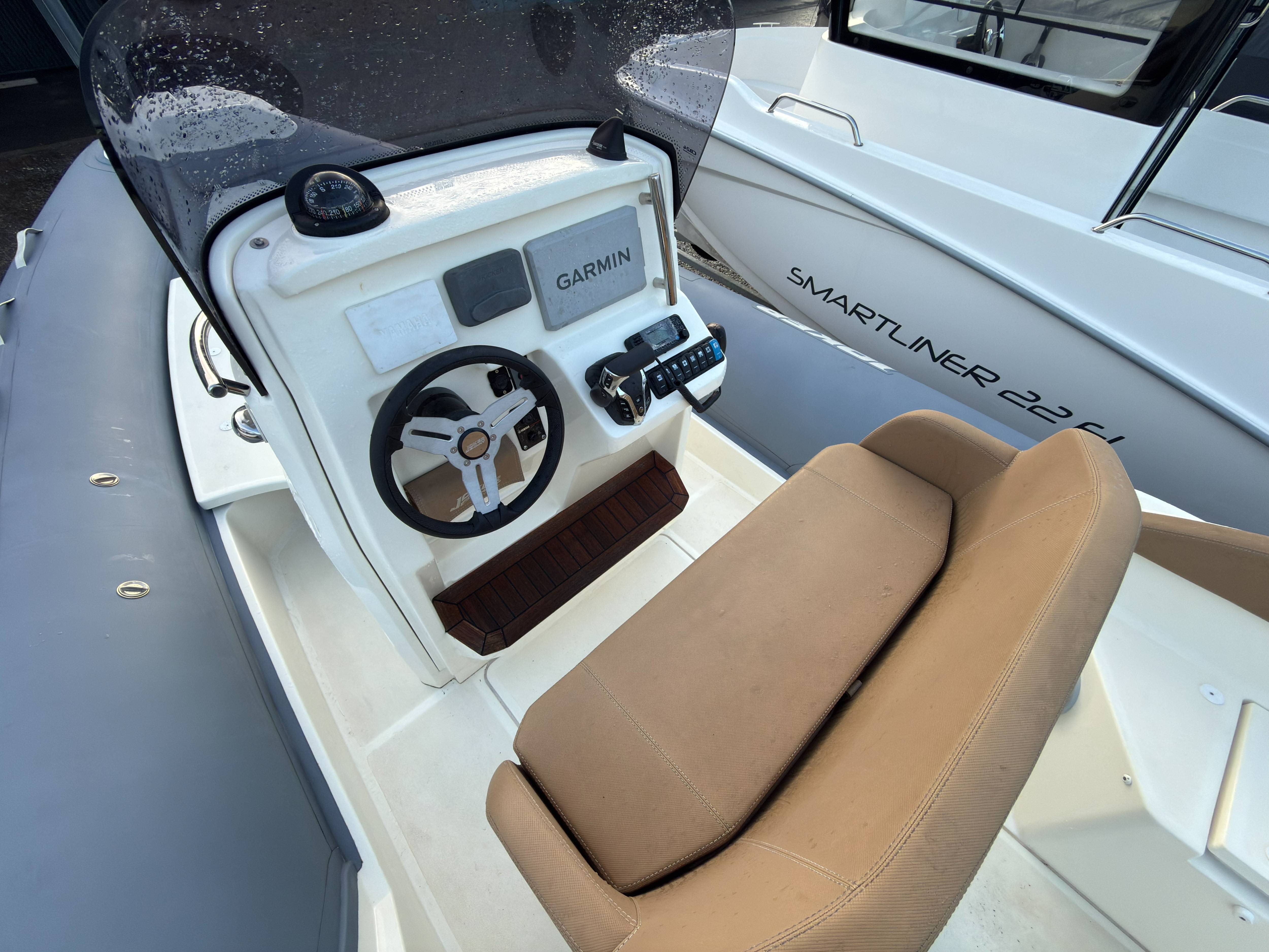Joker Clubman 24 RIB (2023 Ex-Display)
