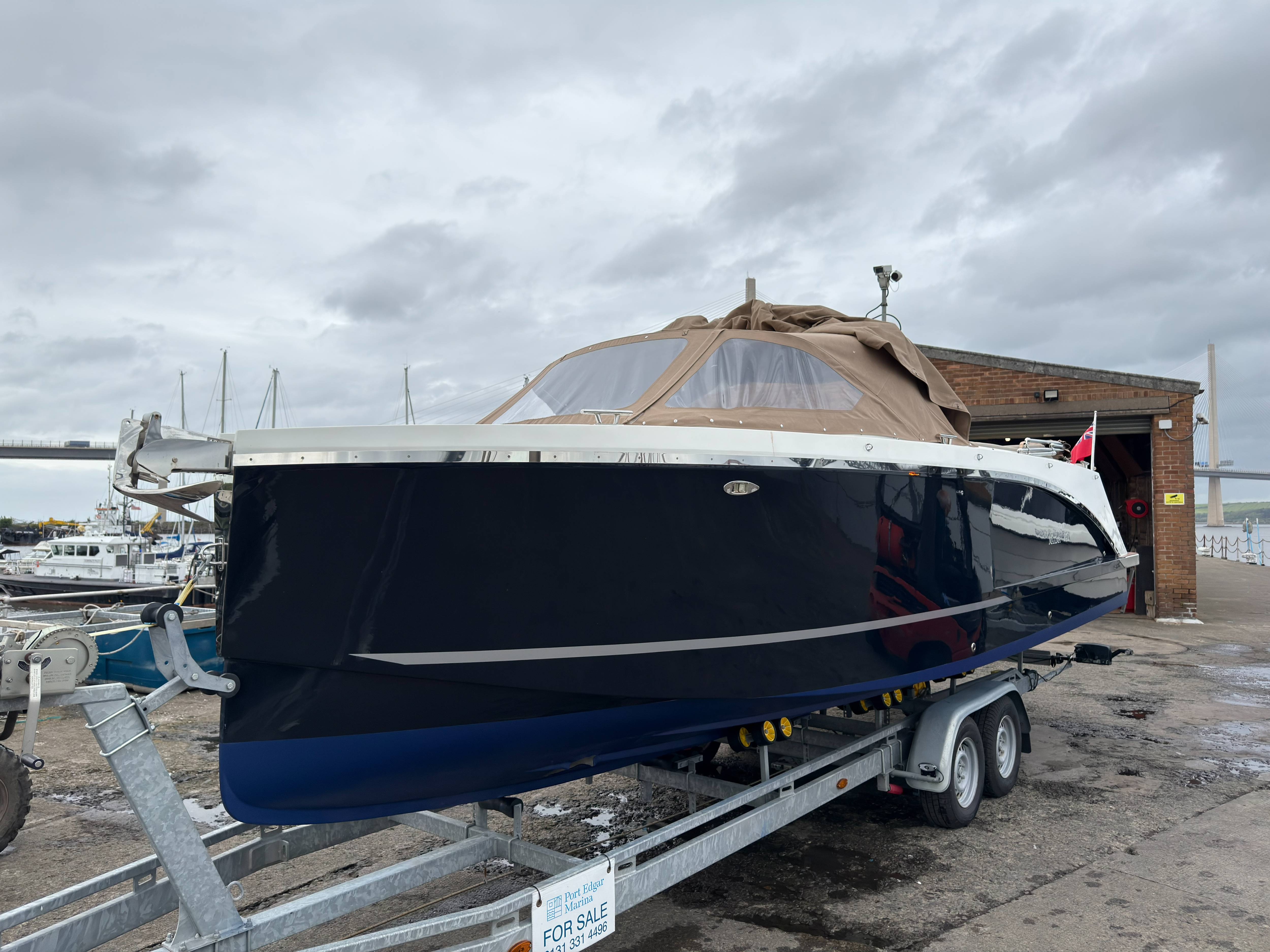 2023 Maxima 740 Offshore