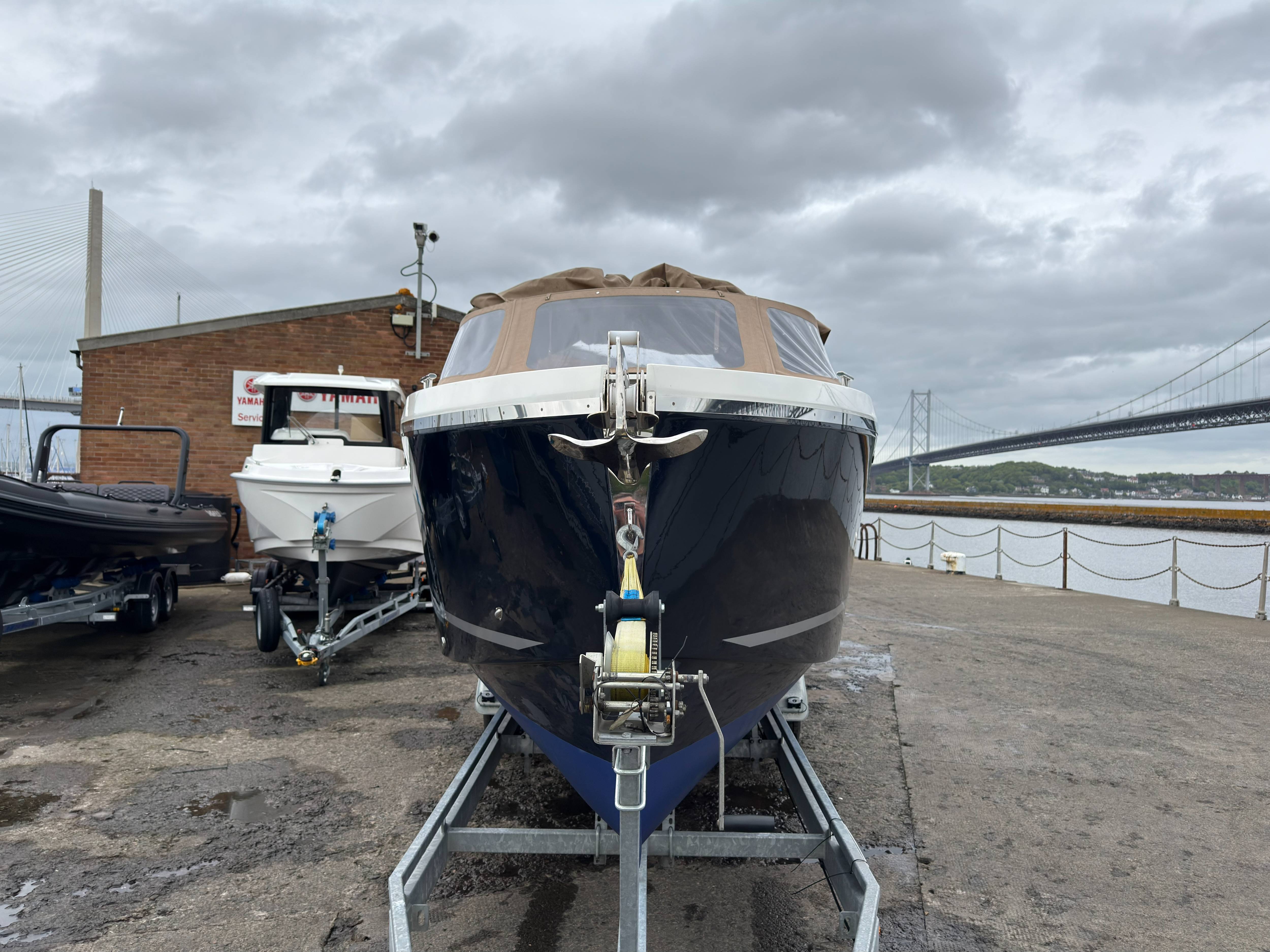 2023 Maxima 740 Offshore