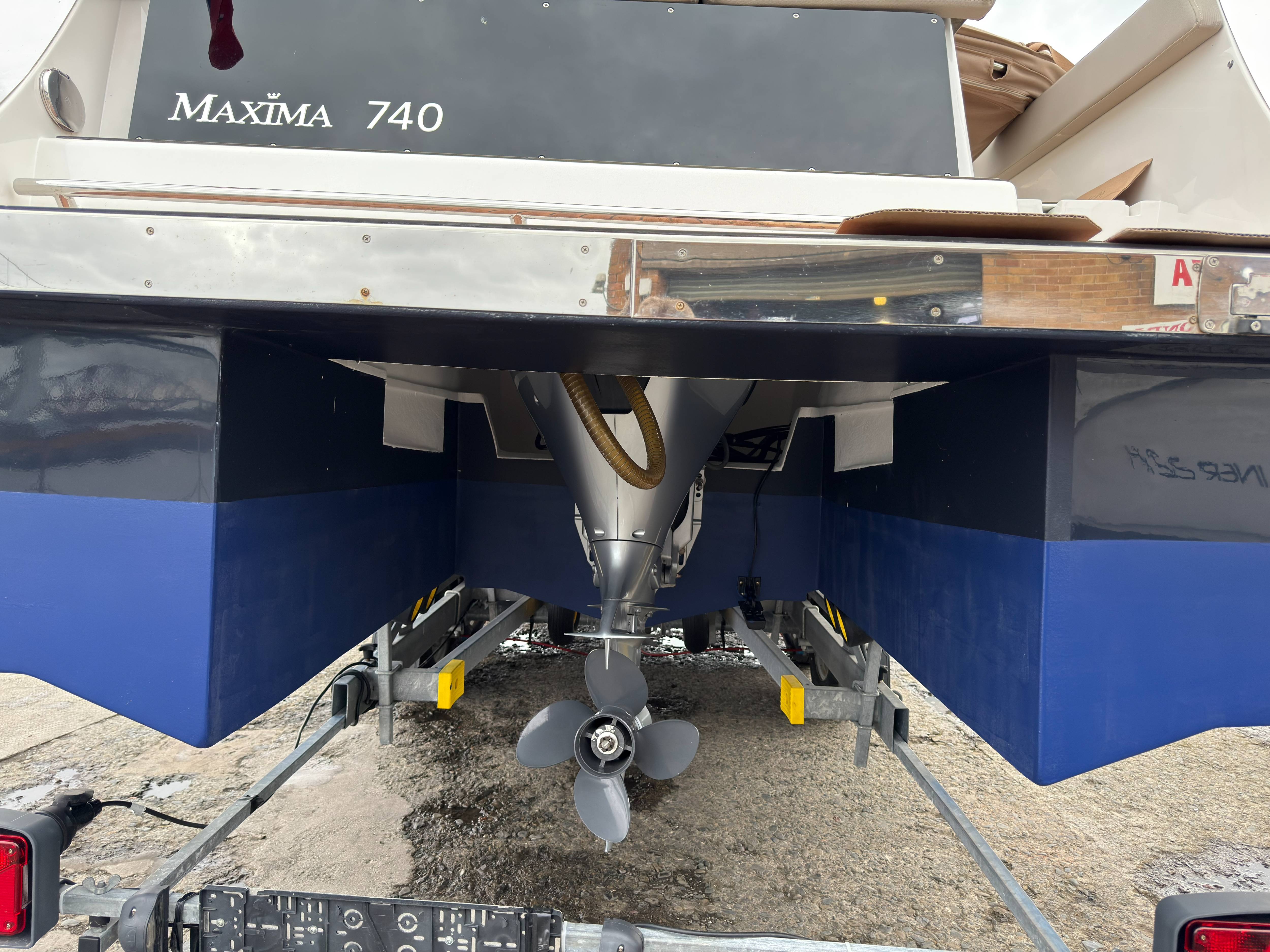 2023 Maxima 740 Offshore