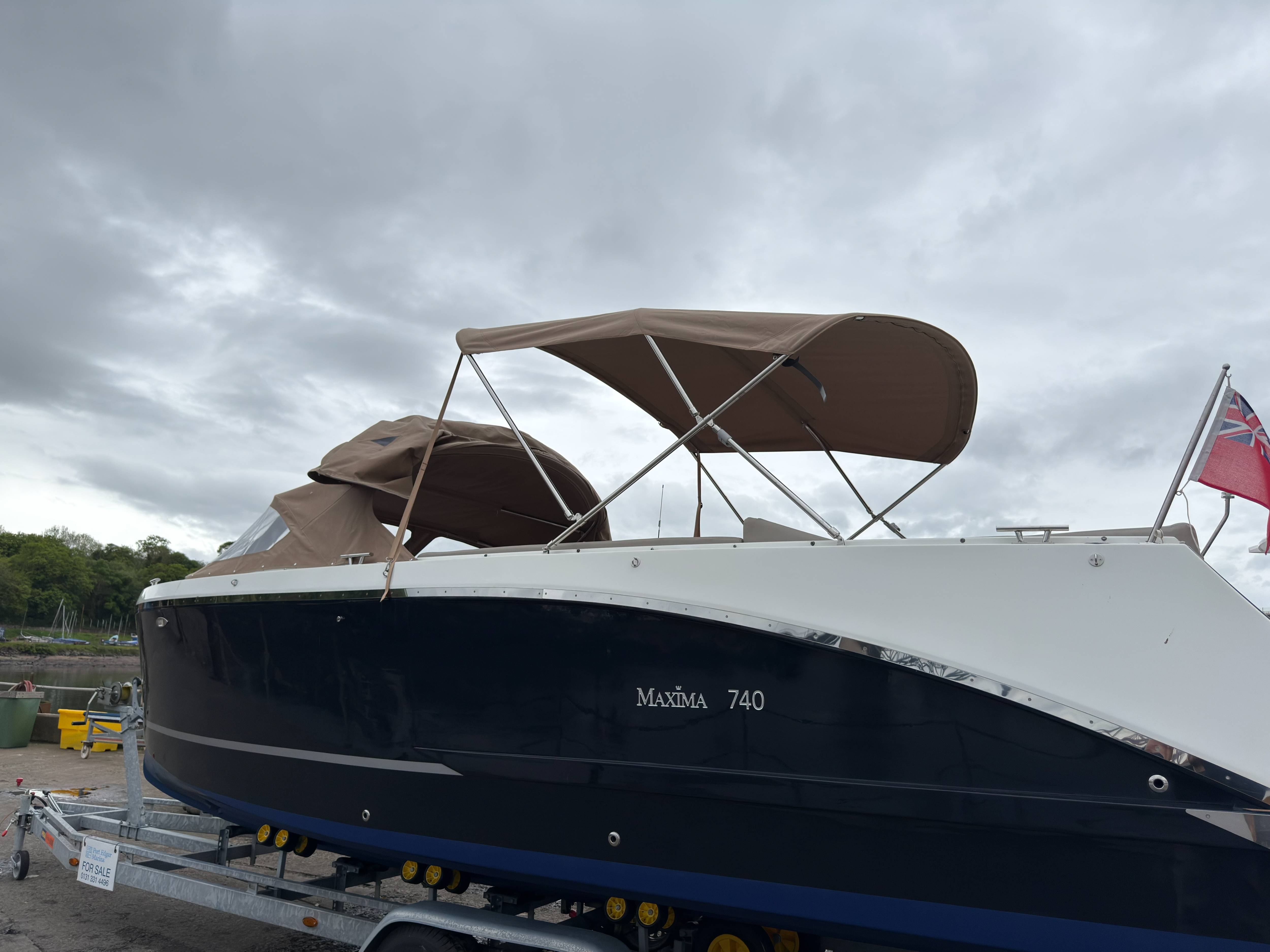 2023 Maxima 740 Offshore
