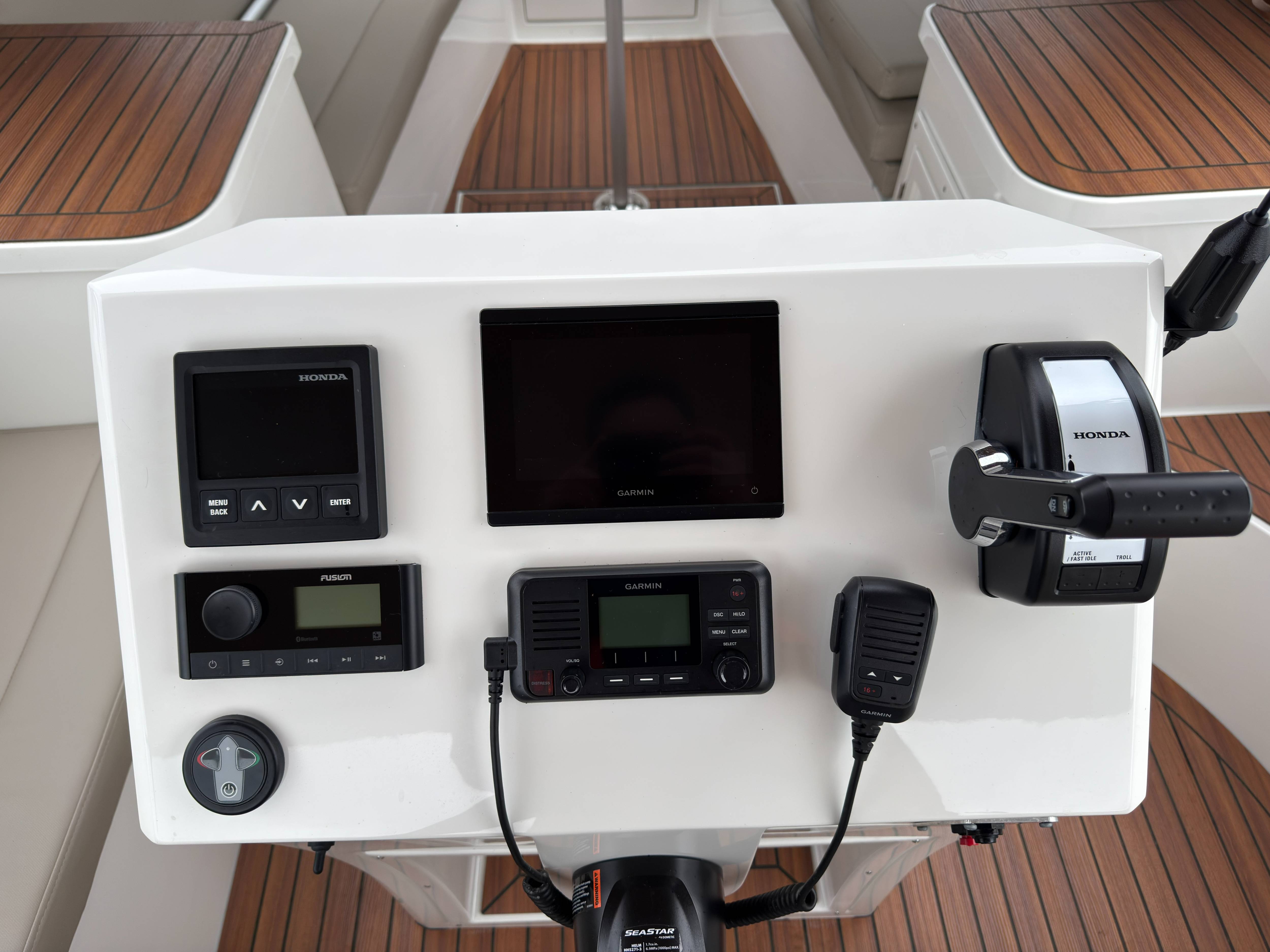 2023 Maxima 740 Offshore