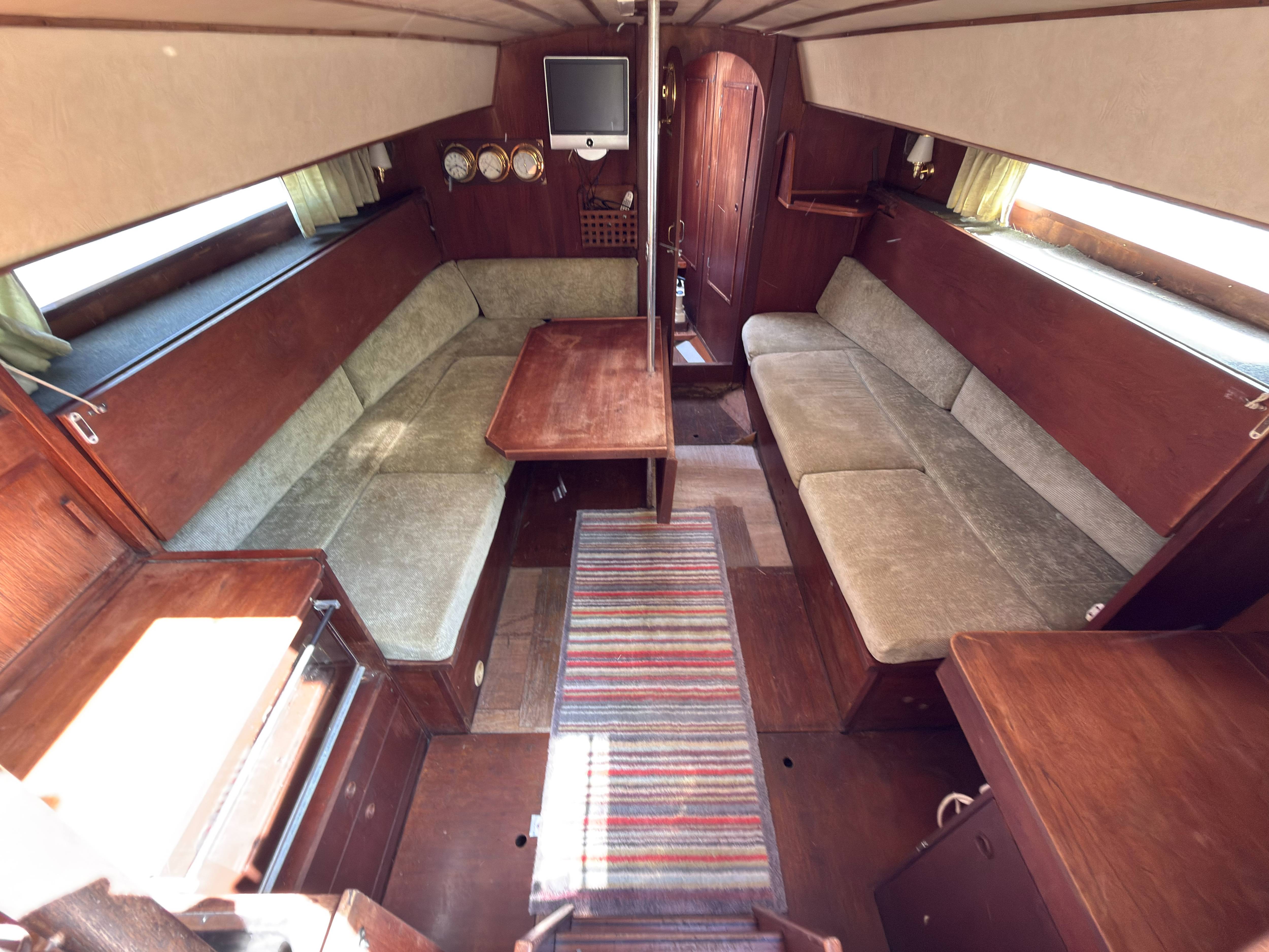 1979 Neptun 32