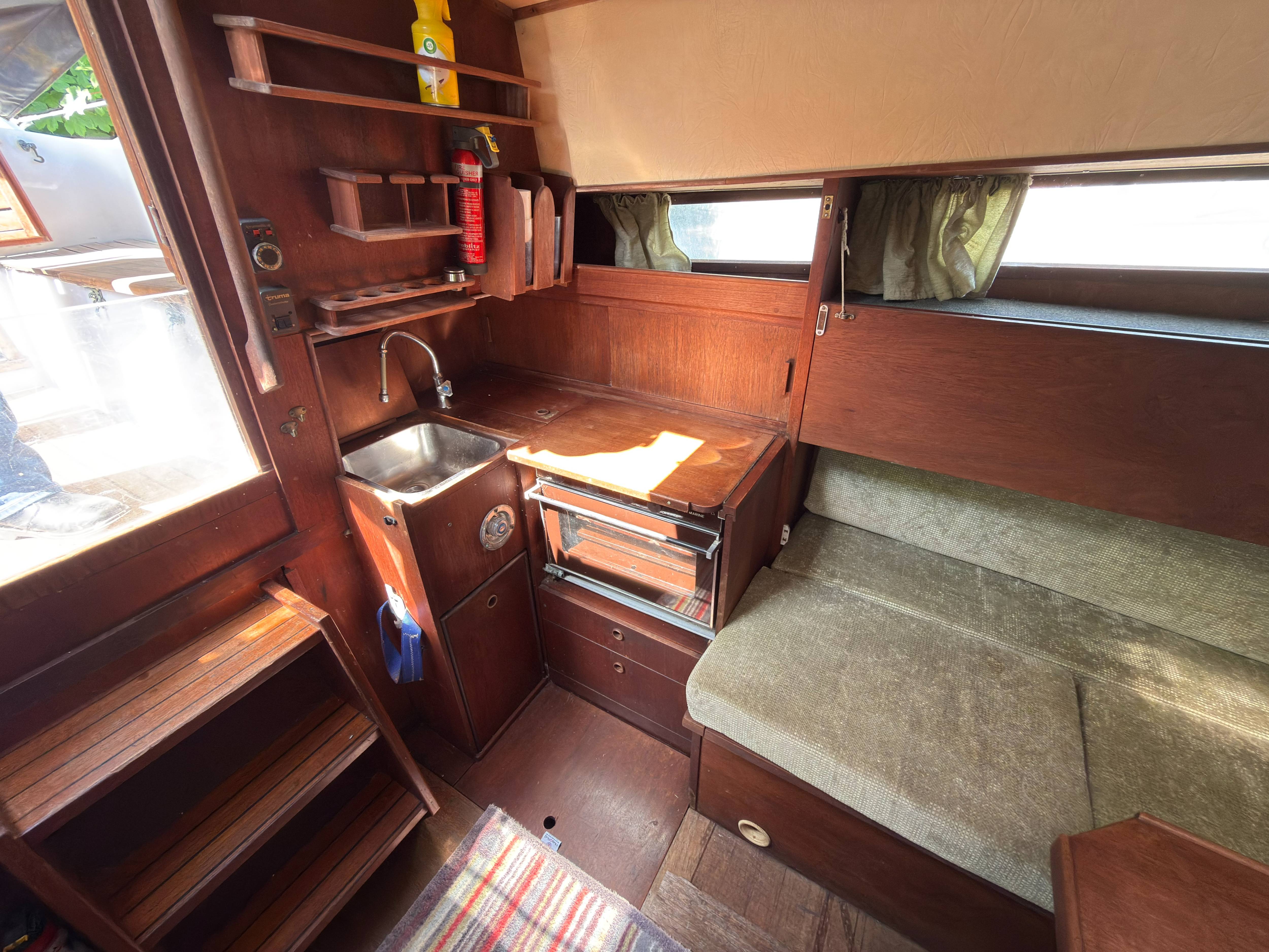 1979 Neptun 32