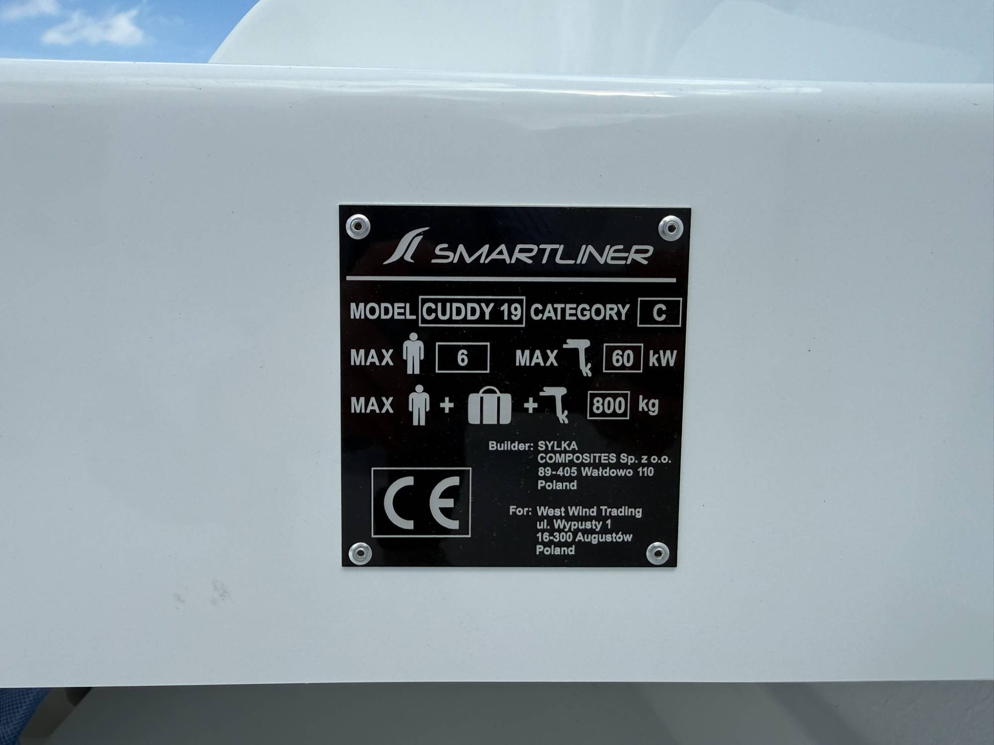 Smartliner Cuddy 19 Package