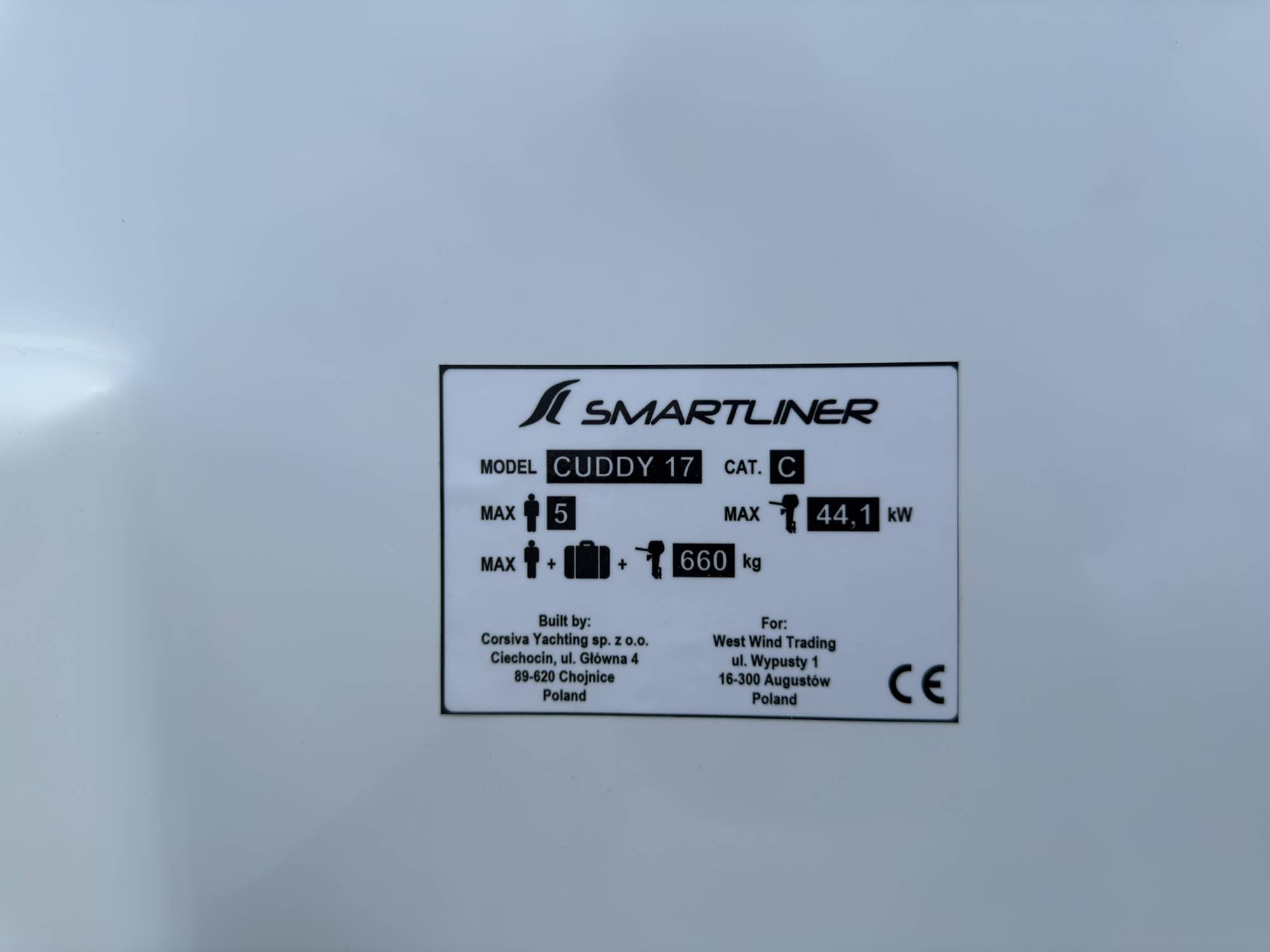 Smartliner Cuddy 17 (Complete Package)