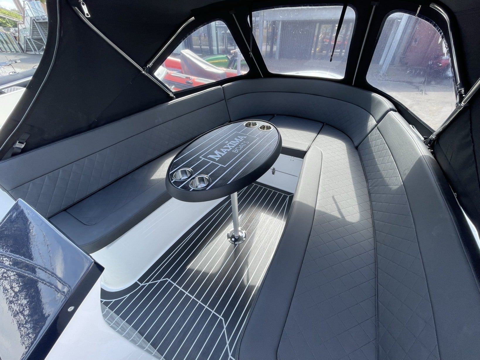 Maxima 600