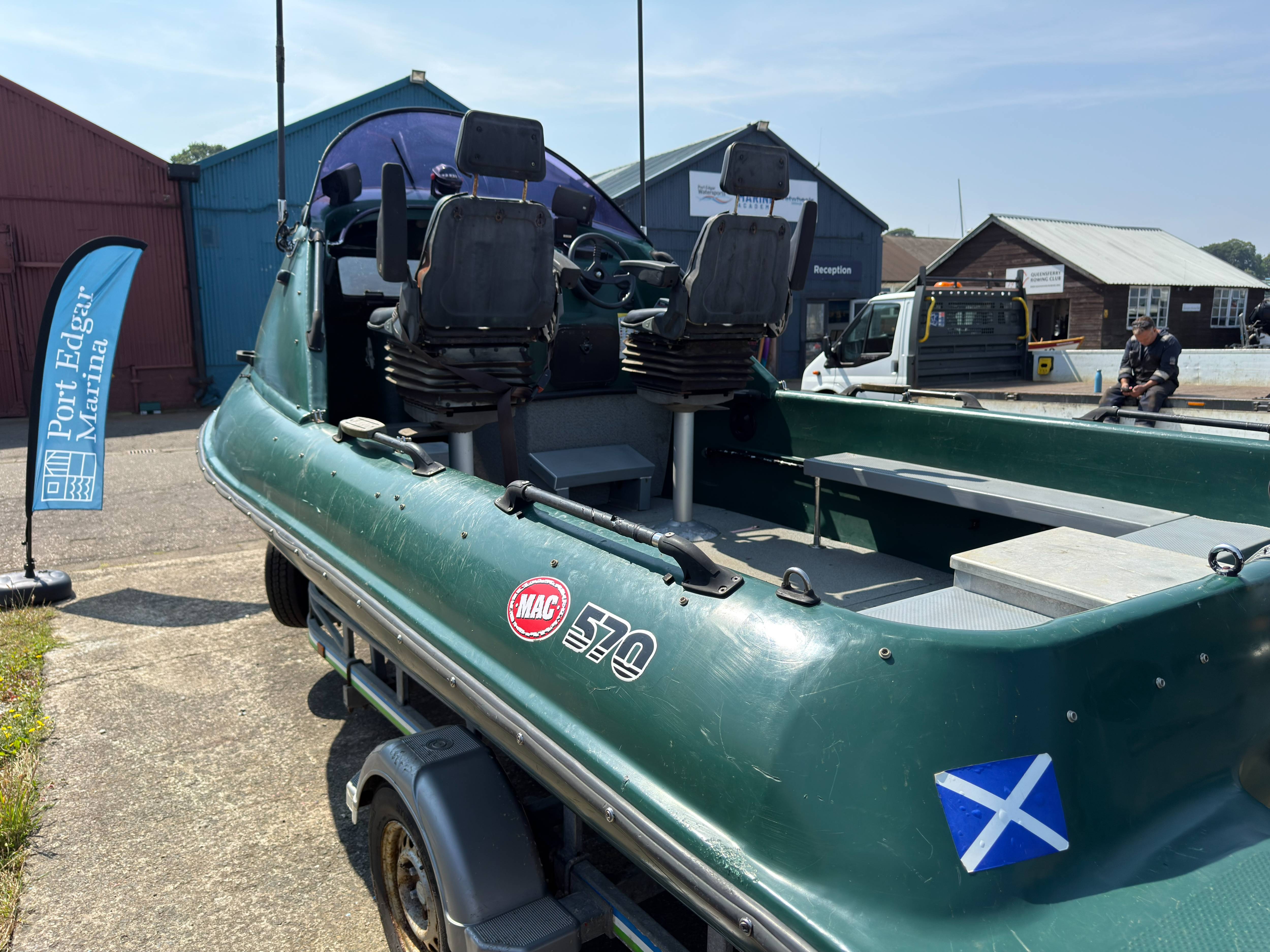 2005 Mac 570 Fisherman