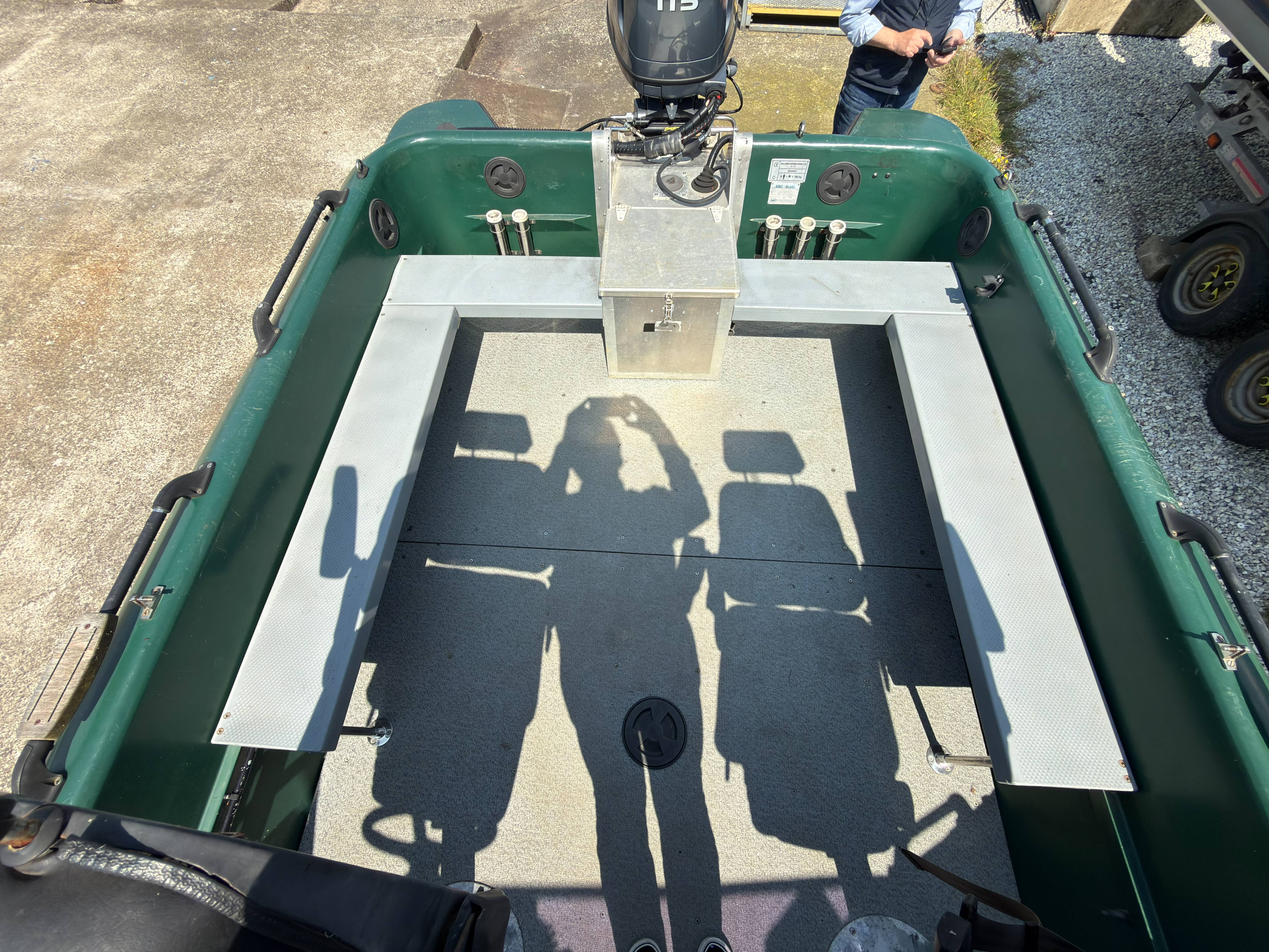 2005 Mac 570 Fisherman