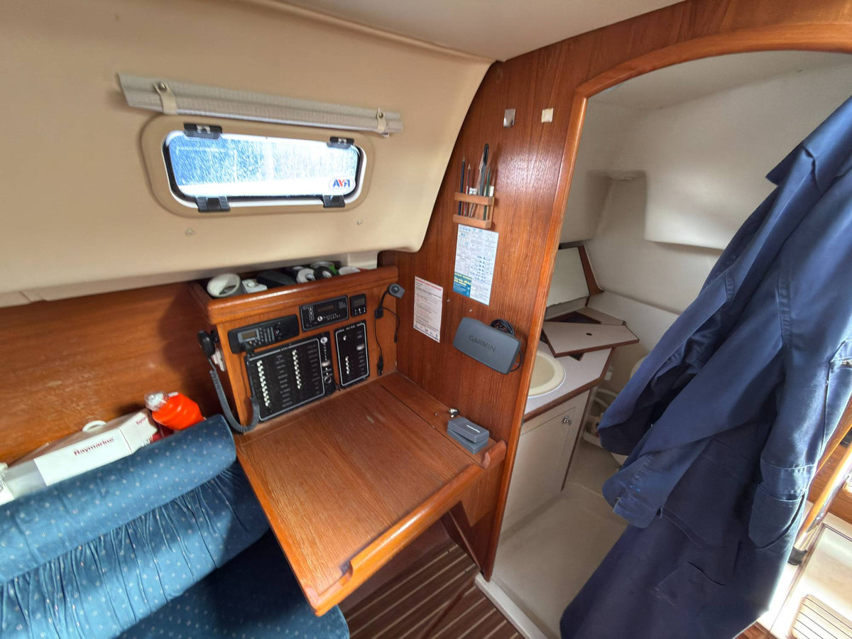 2002 Hunter Legend 306