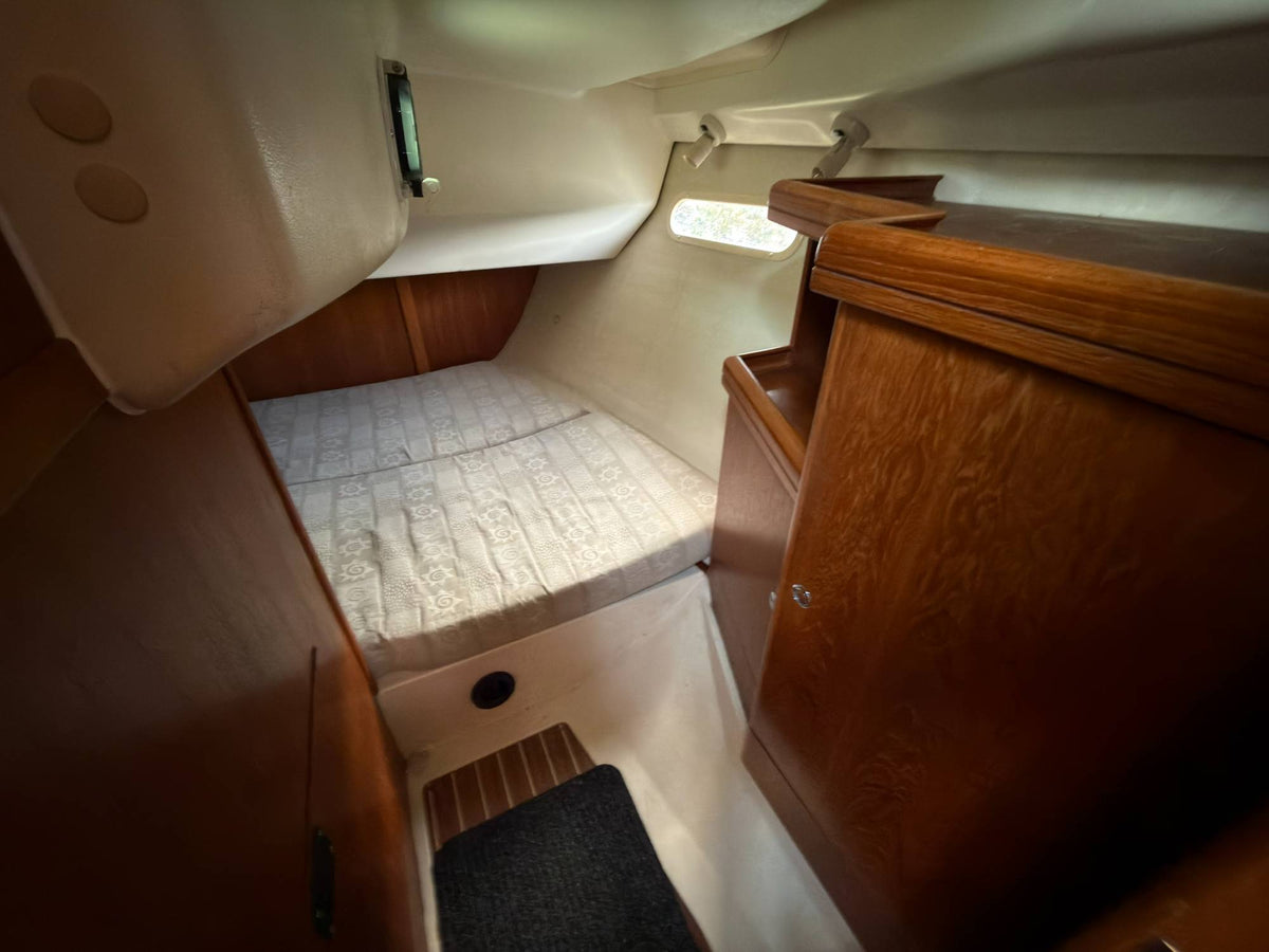 2002 Hunter Legend 306
