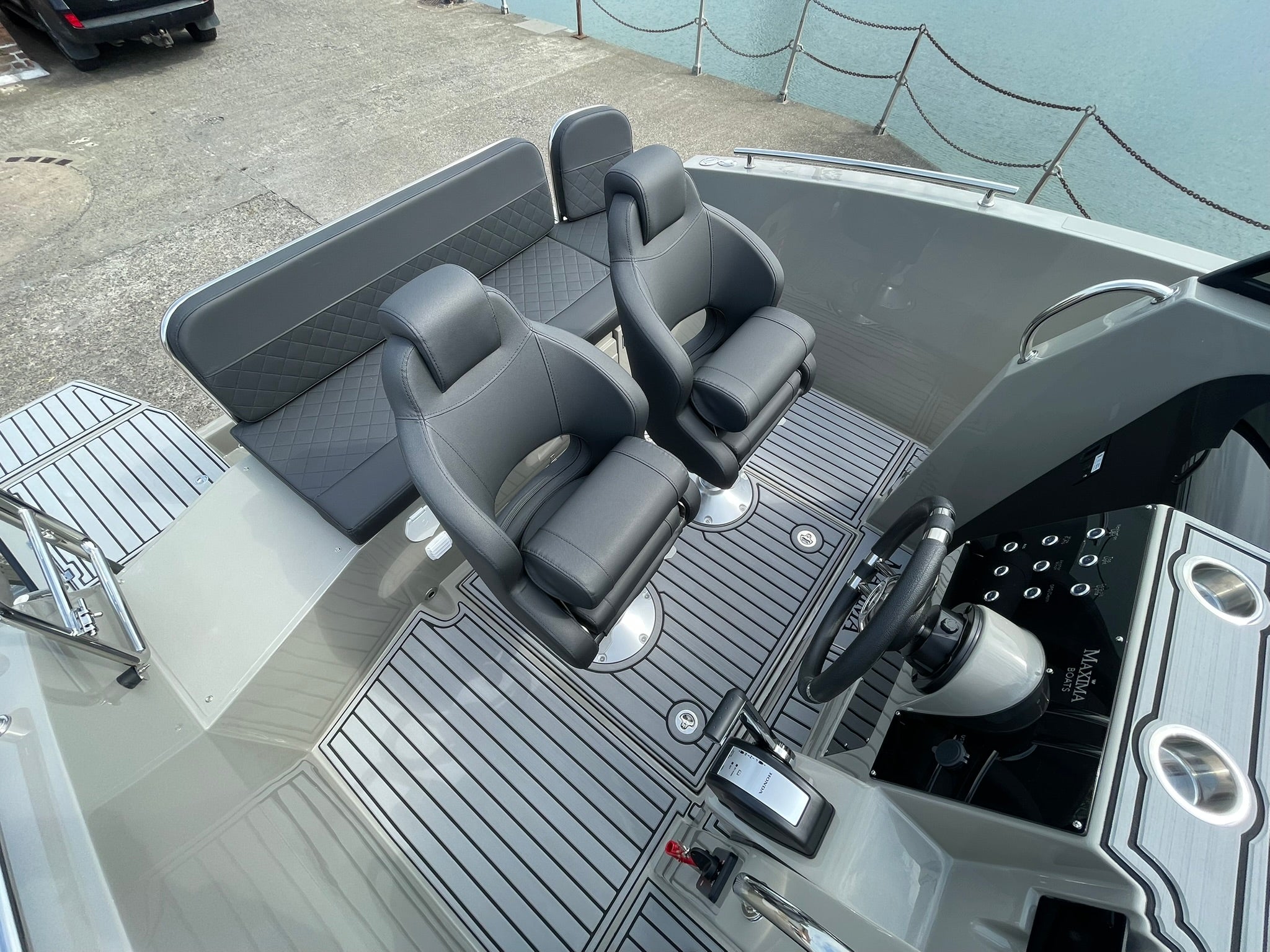 2025 Maxima 700 Sport Package