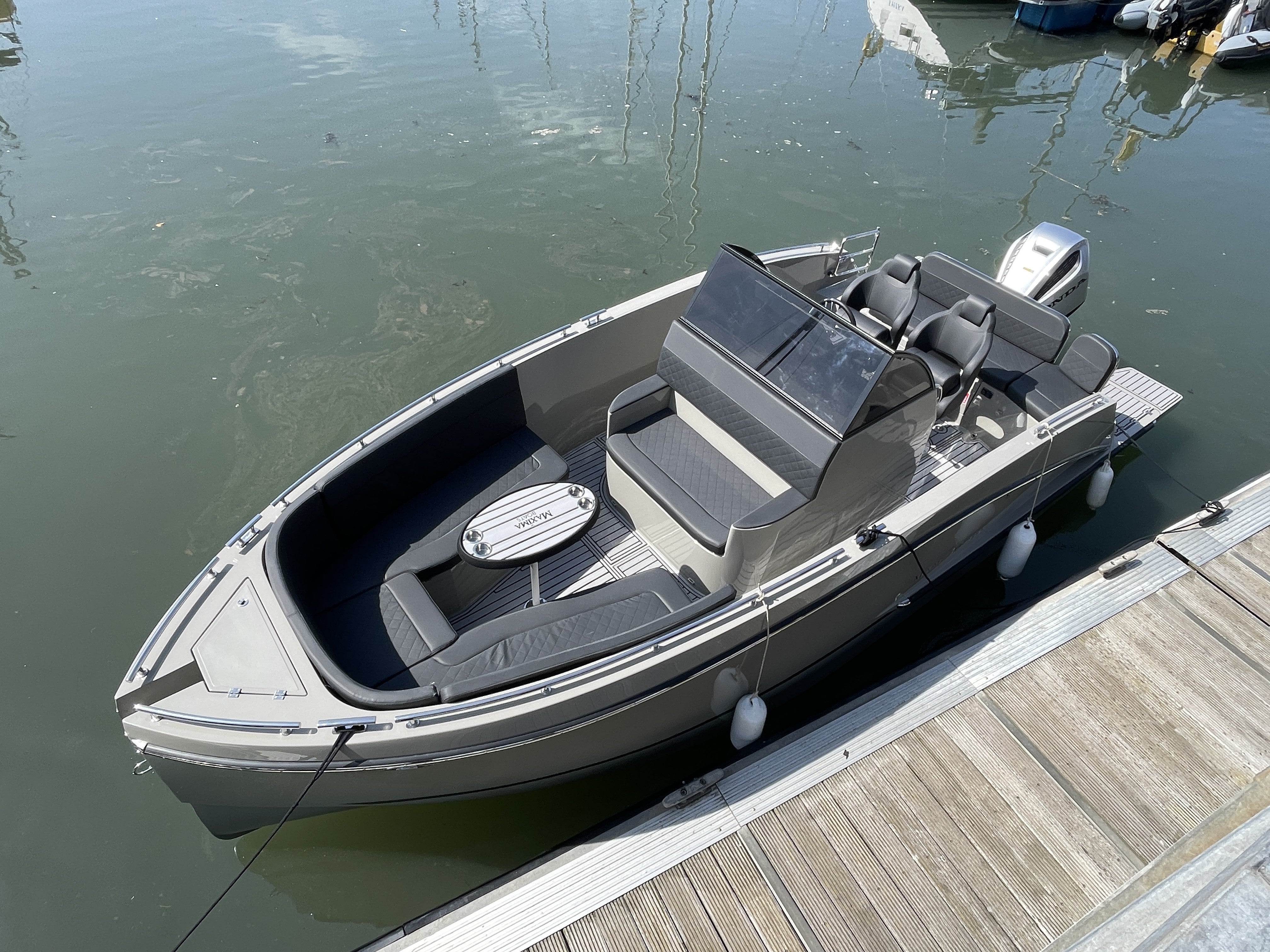 2025 Maxima 700 Sport Package